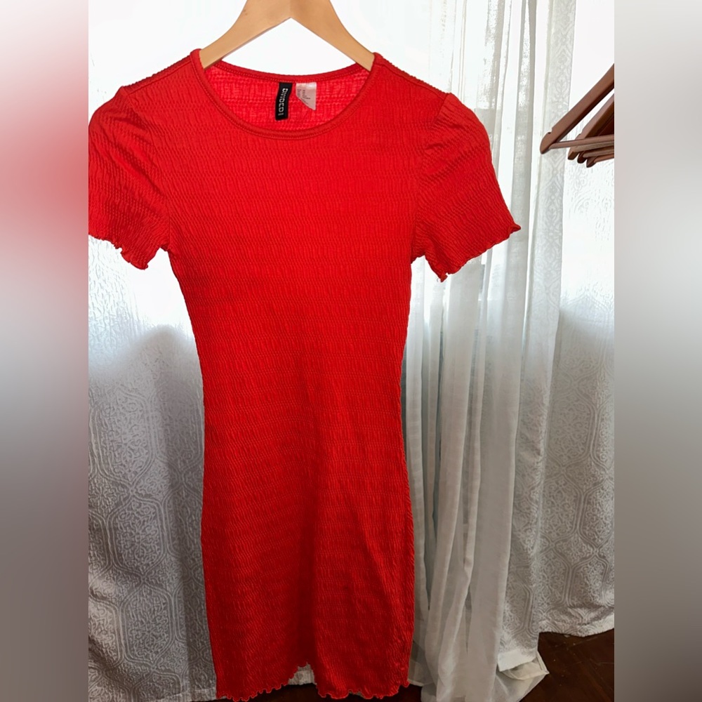 RED RIBBED DRESS